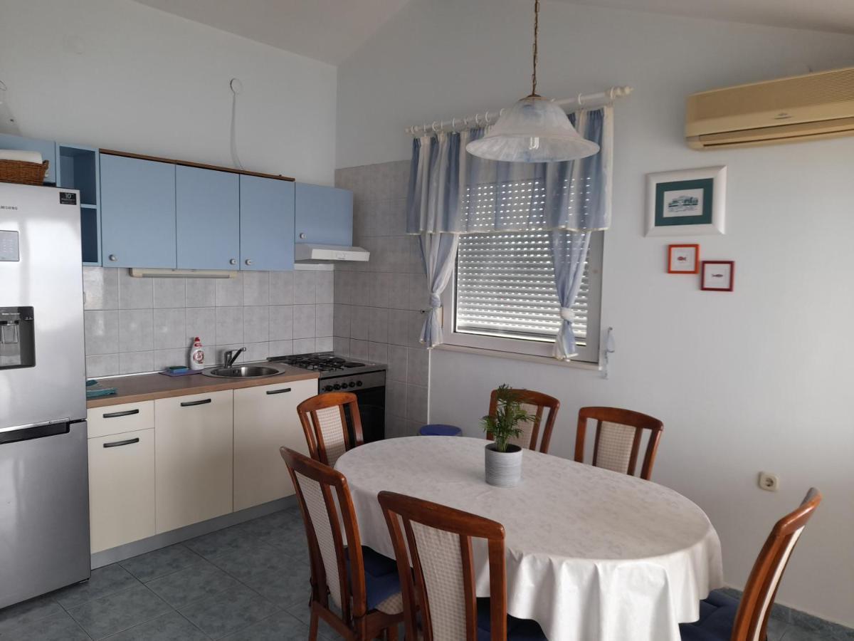 Apartments Nevjestic Primošten Eksteriør billede
